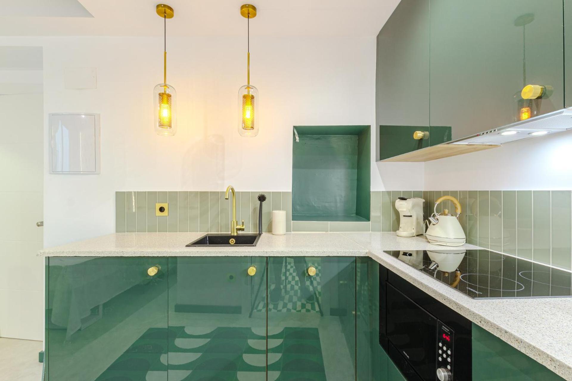 Refined And Practical Studio In Historic Center Of Alicante Exteriör bild