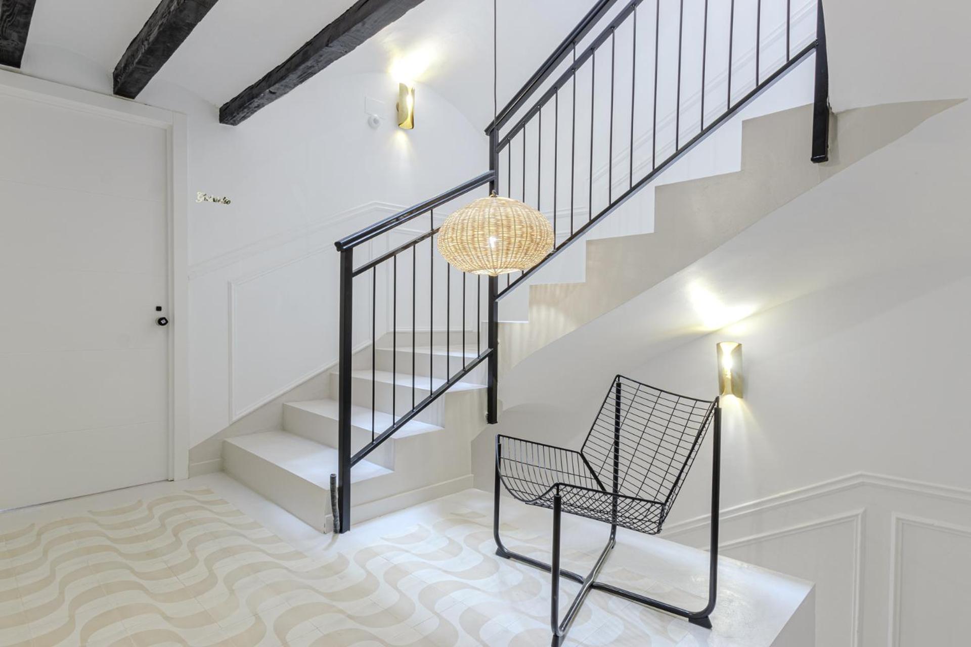 Refined And Practical Studio In Historic Center Of Alicante Exteriör bild