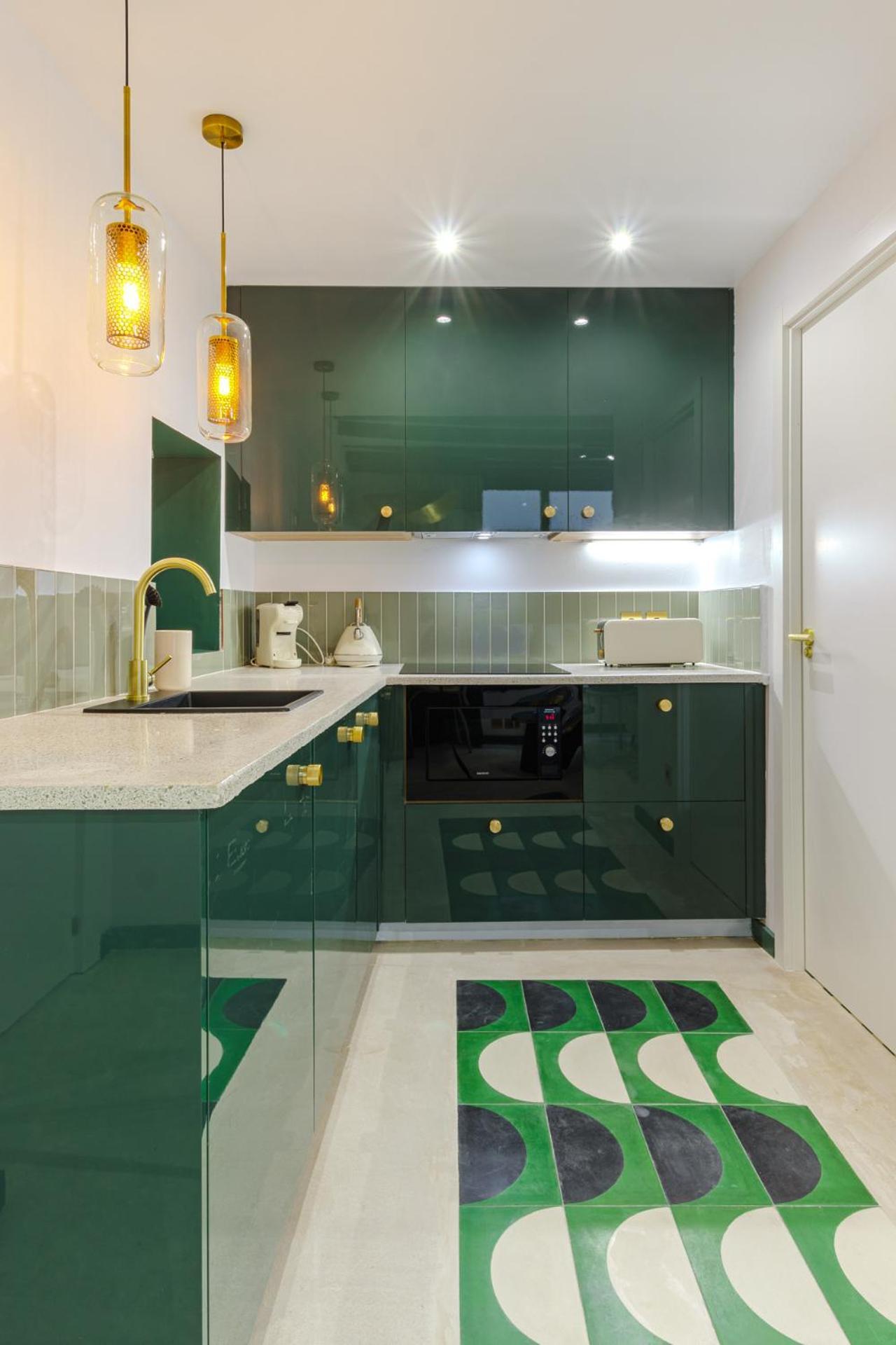 Refined And Practical Studio In Historic Center Of Alicante Exteriör bild